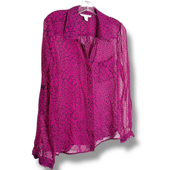 Diane Von Furstenberg Printed Button-Up Blouse Top in Purple Silk Women’s Size 8 - Picture 3 of 9
